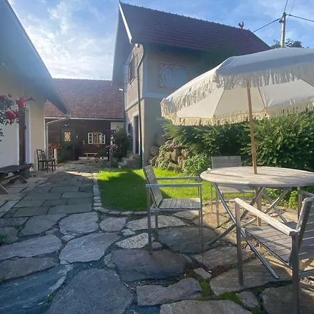 Knappenhof Eichberg-trautenburg * Leutschach